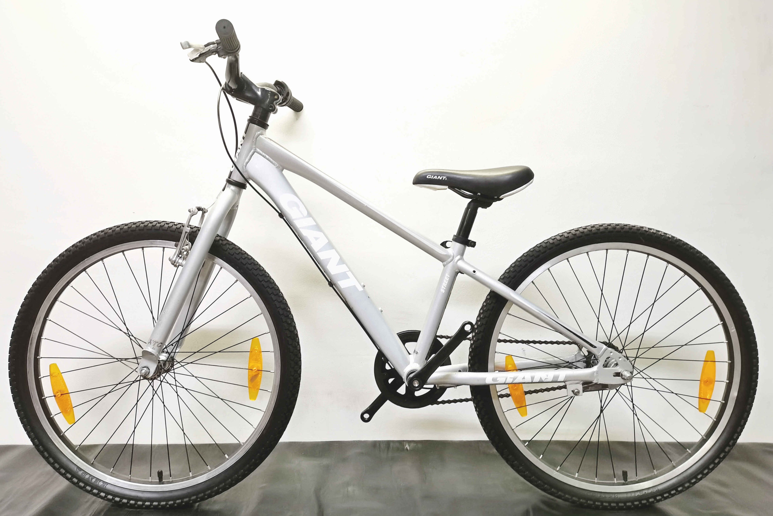 Giant XtC Jr 24 серый