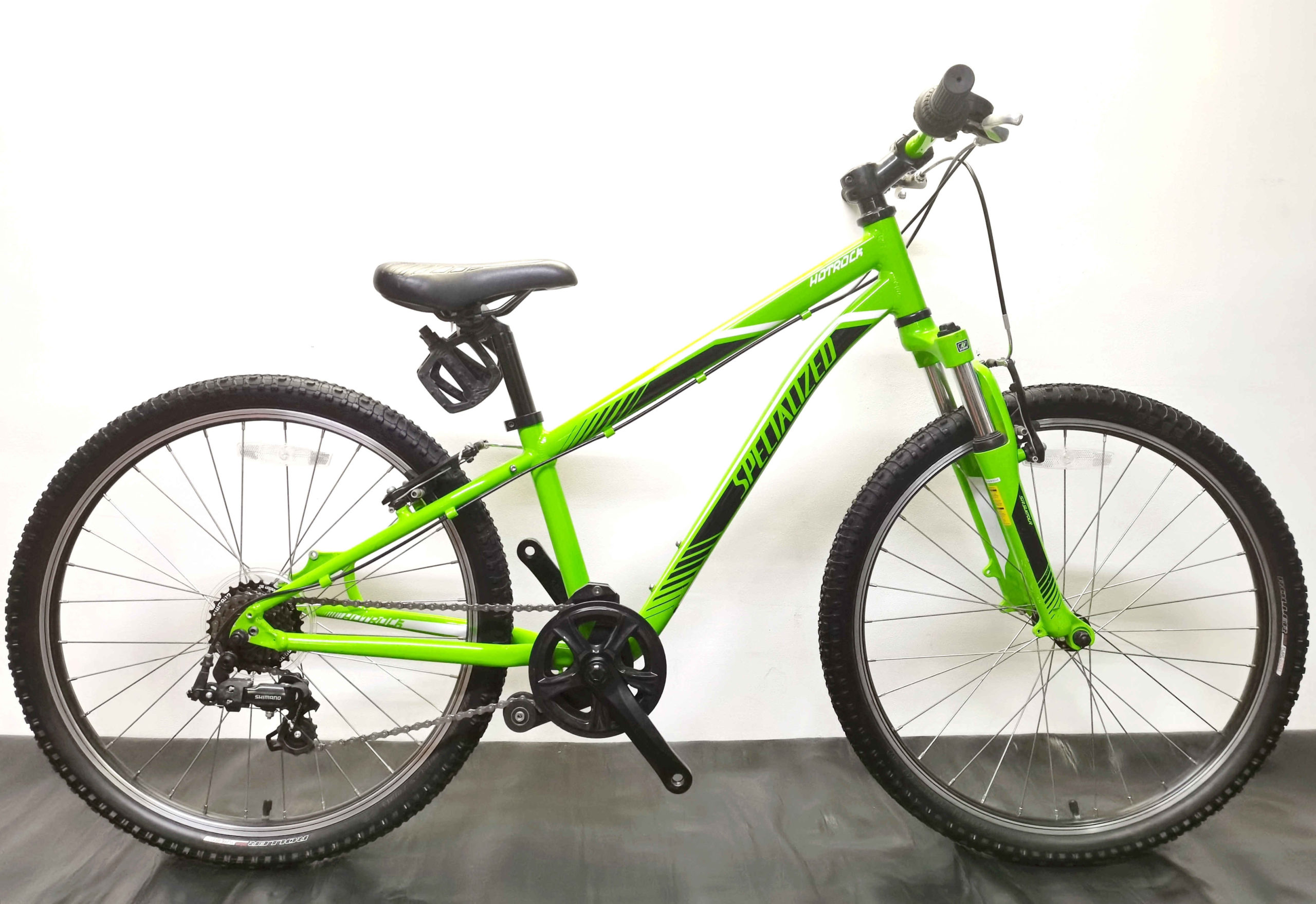 Specialized Hotrock 24 зеленый