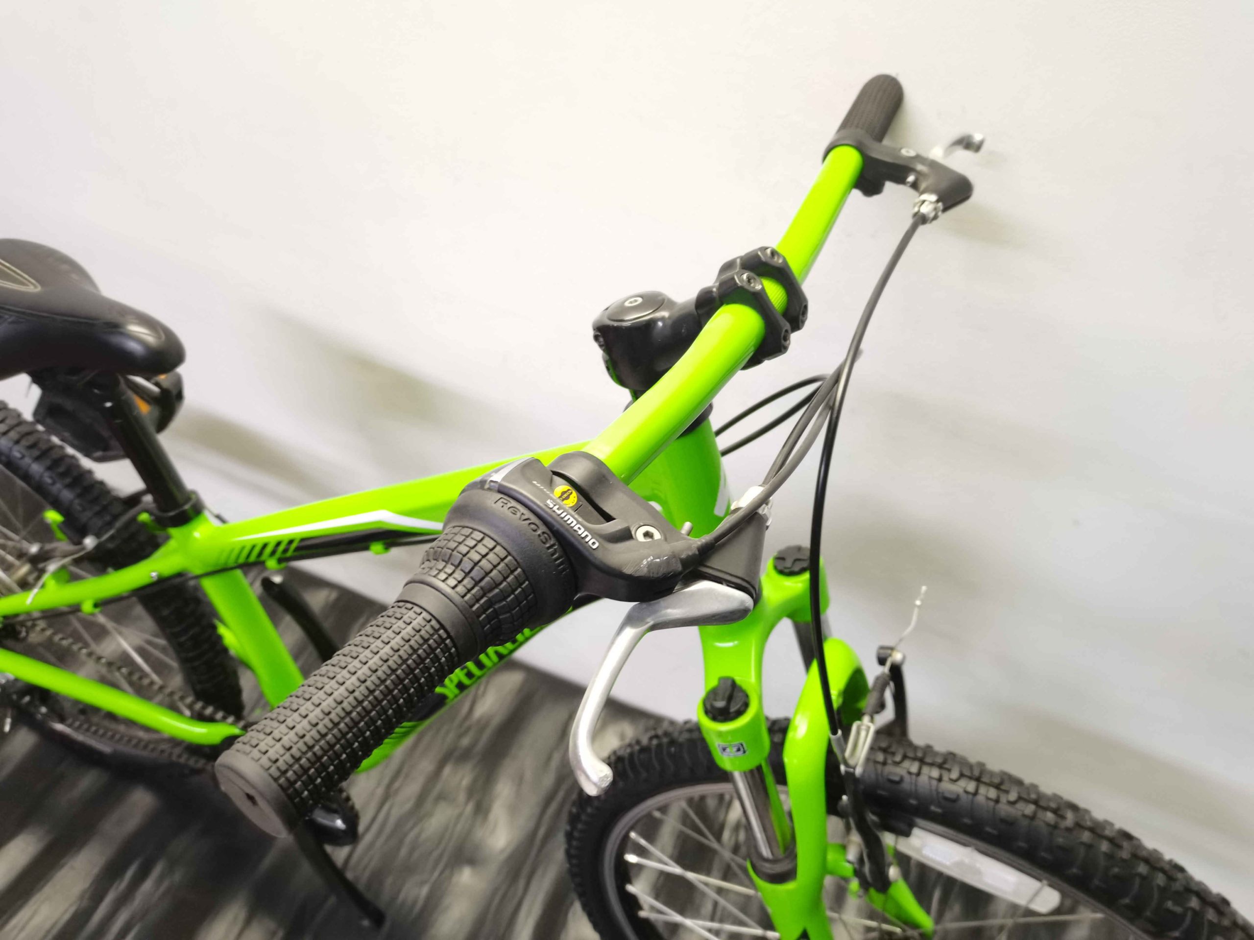 Specialized Hotrock 24 зеленый