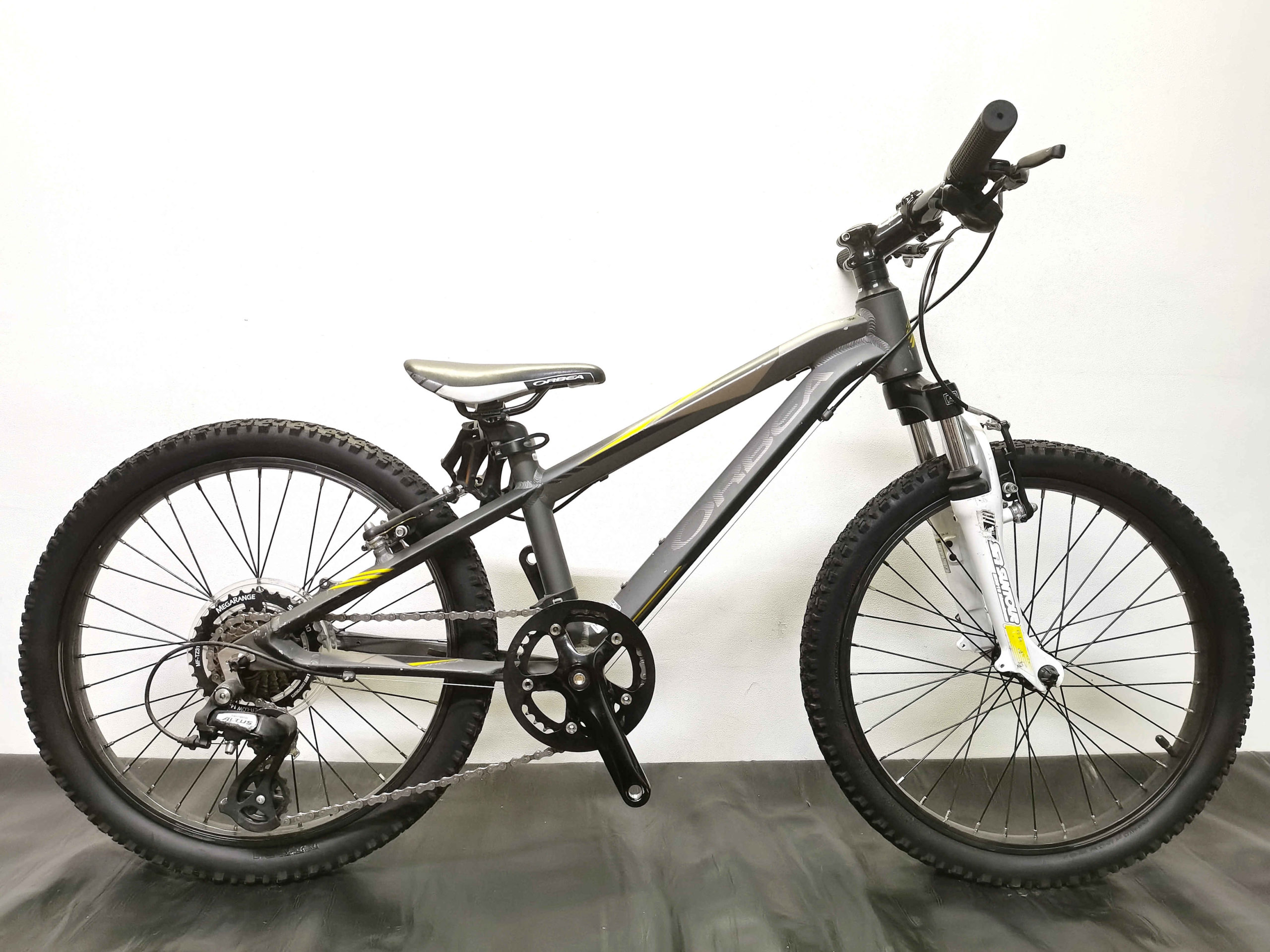 Orbea серый